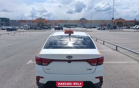 KIA Rio IV, 2018 год, 1 050 000 рублей, 4 фотография