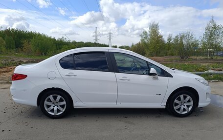 Peugeot 408 I рестайлинг, 2014 год, 800 000 рублей, 3 фотография