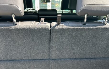 Toyota Land Cruiser Prado 150 рестайлинг 2, 2014 год, 4 300 000 рублей, 7 фотография