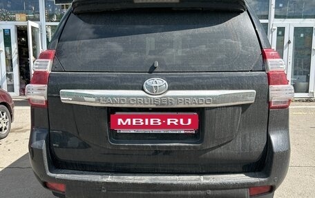 Toyota Land Cruiser Prado 150 рестайлинг 2, 2014 год, 4 300 000 рублей, 3 фотография