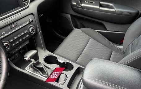 KIA Sportage IV рестайлинг, 2020 год, 2 850 000 рублей, 18 фотография