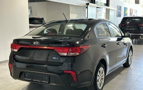 KIA Rio IV, 2018 год, 1 499 900 рублей, 5 фотография