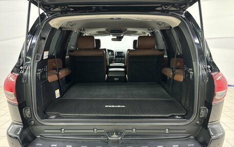Toyota Sequoia II рестайлинг, 2018 год, 6 300 000 рублей, 8 фотография