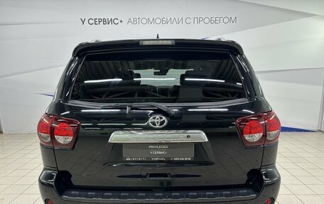 Toyota Sequoia II рестайлинг, 2018 год, 6 300 000 рублей, 6 фотография