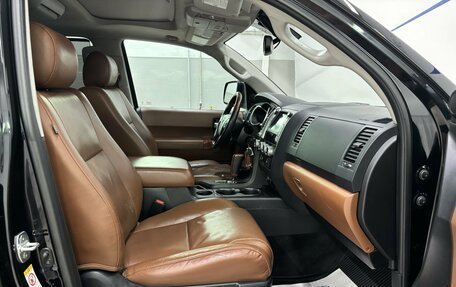 Toyota Sequoia II рестайлинг, 2018 год, 6 300 000 рублей, 15 фотография