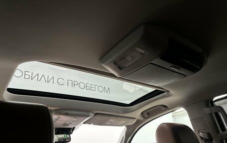 Toyota Sequoia II рестайлинг, 2018 год, 6 300 000 рублей, 24 фотография