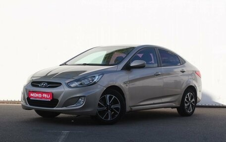 Hyundai Solaris II рестайлинг, 2011 год, 680 000 рублей, 1 фотография