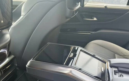 Lexus LX, 2023 год, 16 999 900 рублей, 7 фотография