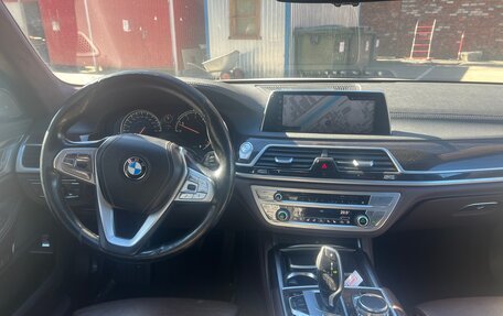 BMW 7 серия, 2016 год, 2 750 000 рублей, 14 фотография
