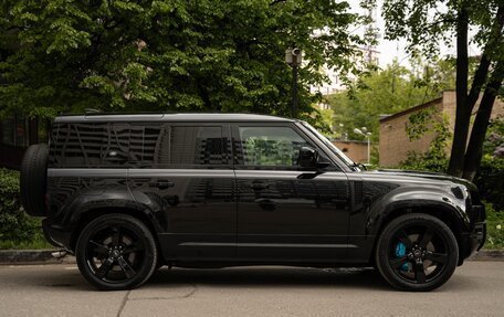 Land Rover Defender II, 2023 год, 17 500 000 рублей, 3 фотография