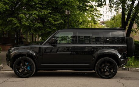 Land Rover Defender II, 2023 год, 17 500 000 рублей, 4 фотография