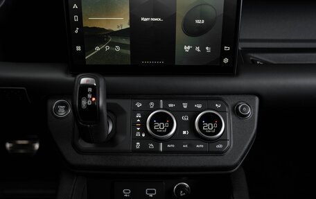 Land Rover Defender II, 2023 год, 17 500 000 рублей, 19 фотография