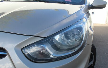 Hyundai Solaris II рестайлинг, 2011 год, 680 000 рублей, 9 фотография