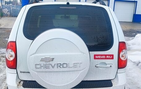 Chevrolet Niva I рестайлинг, 2016 год, 980 000 рублей, 2 фотография