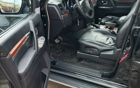 Mitsubishi Pajero IV, 2008 год, 1 550 000 рублей, 7 фотография