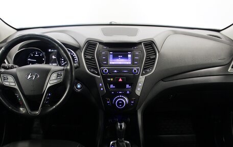 Hyundai Santa Fe III рестайлинг, 2018 год, 2 490 000 рублей, 9 фотография