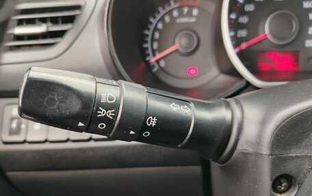 KIA Rio III рестайлинг, 2015 год, 773 000 рублей, 7 фотография