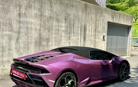 Lamborghini Huracán, 2022 год, 26 400 000 рублей, 4 фотография