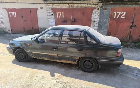 Daewoo Nexia I рестайлинг, 2003 год, 75 000 рублей, 3 фотография
