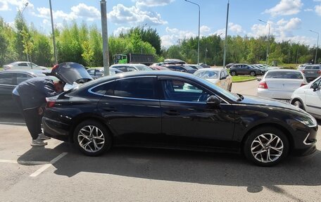 Hyundai Sonata VIII, 2020 год, 2 500 000 рублей, 3 фотография