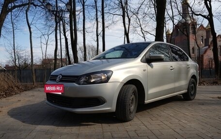 Volkswagen Polo VI (EU Market), 2011 год, 520 000 рублей, 2 фотография