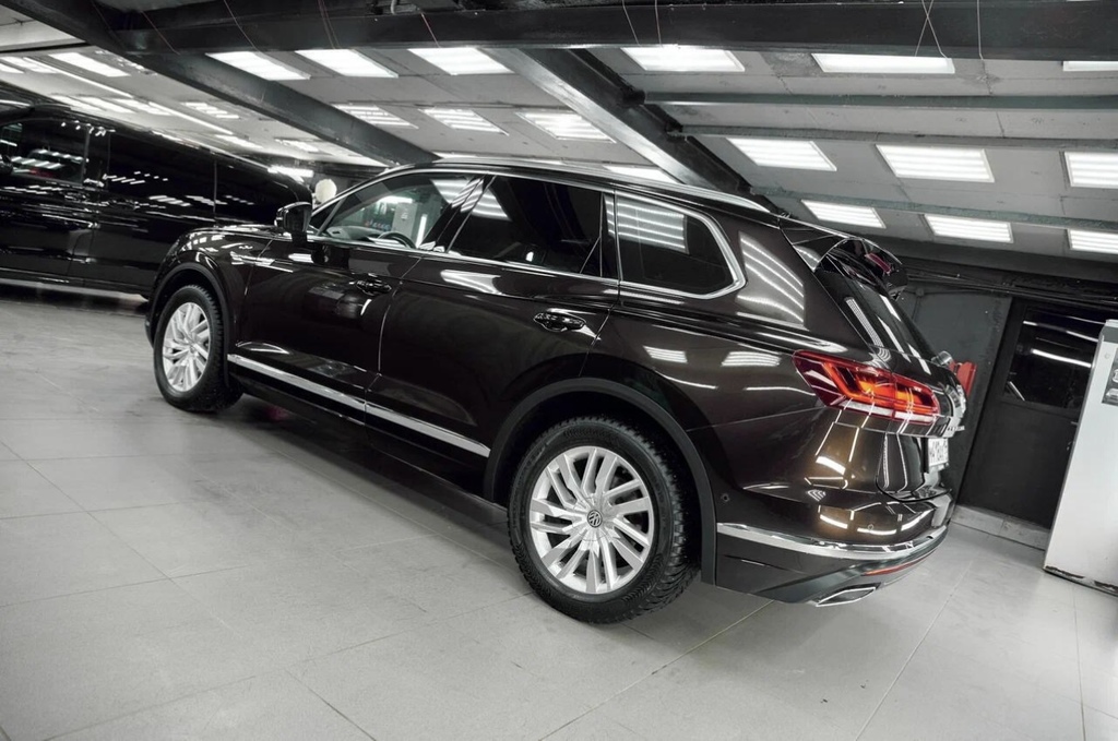 Volkswagen Touareg III, 2018 год, 4 500 000 рублей, 12 фотография