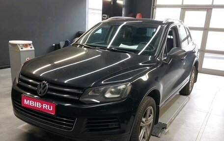 Volkswagen Touareg III, 2012 год, 1 797 000 рублей, 1 фотография