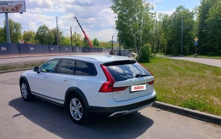 Volvo V90 Cross Country I рестайлинг, 2018 год, 2 500 000 рублей, 7 фотография