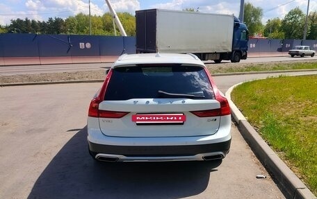 Volvo V90 Cross Country I рестайлинг, 2018 год, 2 500 000 рублей, 10 фотография