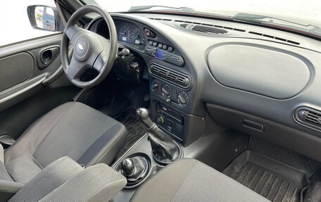 Chevrolet Niva I рестайлинг, 2013 год, 444 000 рублей, 10 фотография