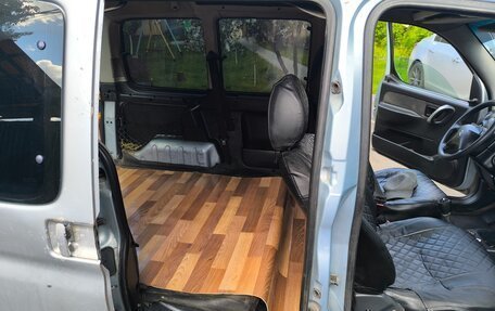 Citroen Berlingo II рестайлинг, 2004 год, 215 000 рублей, 11 фотография