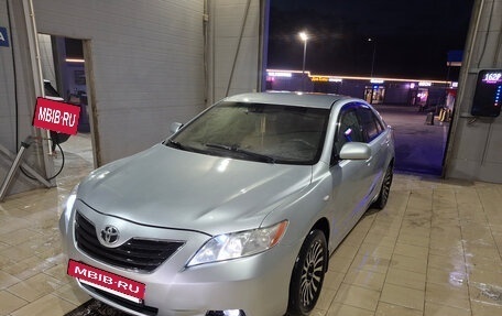Toyota Camry, 2007 год, 650 000 рублей, 6 фотография