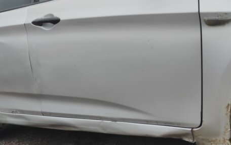 Hyundai Solaris II рестайлинг, 2014 год, 420 000 рублей, 11 фотография
