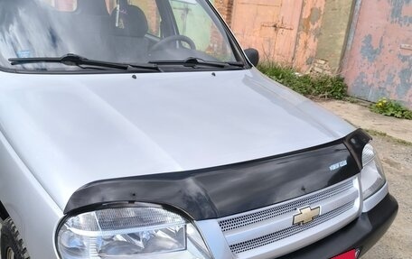 Chevrolet Niva I рестайлинг, 2004 год, 300 000 рублей, 7 фотография