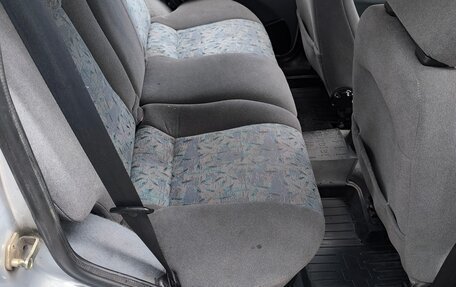 Chevrolet Niva I рестайлинг, 2004 год, 300 000 рублей, 17 фотография