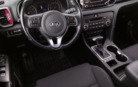 KIA Sportage IV рестайлинг, 2017 год, 2 300 000 рублей, 4 фотография