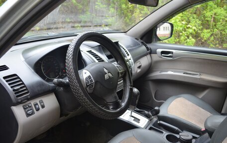 Mitsubishi Pajero Sport II рестайлинг, 2008 год, 1 500 000 рублей, 9 фотография