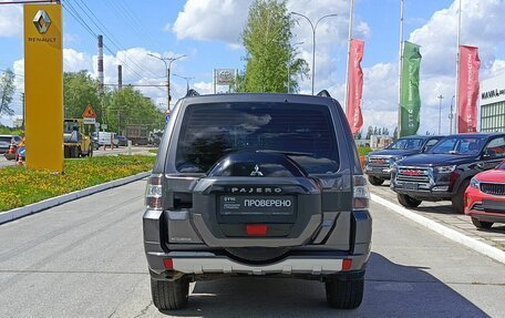 Mitsubishi Pajero IV, 2015 год, 2 282 000 рублей, 7 фотография