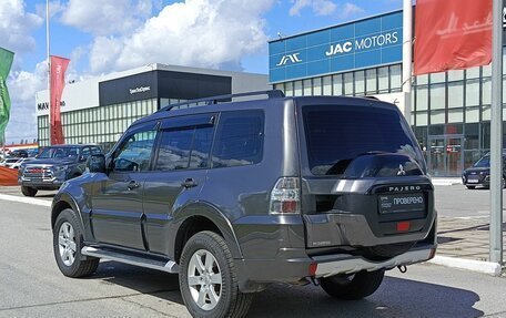 Mitsubishi Pajero IV, 2015 год, 2 282 000 рублей, 8 фотография