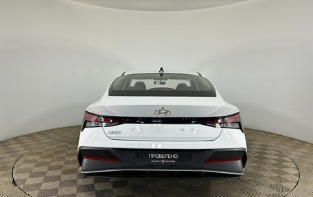 Hyundai Elantra, 2024 год, 2 470 000 рублей, 3 фотография