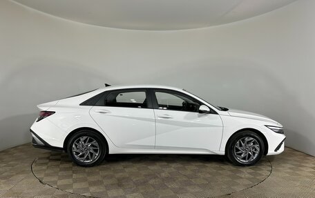 Hyundai Elantra, 2024 год, 2 470 000 рублей, 4 фотография