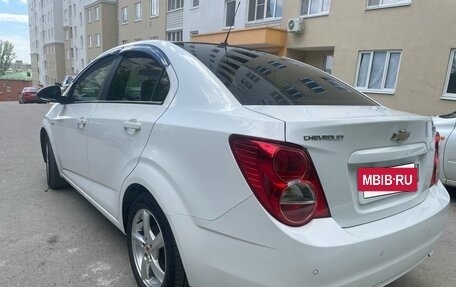 Chevrolet Aveo III, 2013 год, 825 000 рублей, 4 фотография