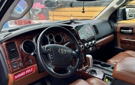 Toyota Sequoia II рестайлинг, 2009 год, 3 500 000 рублей, 13 фотография