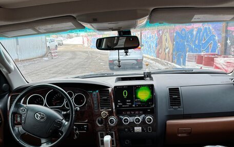Toyota Sequoia II рестайлинг, 2009 год, 3 500 000 рублей, 18 фотография