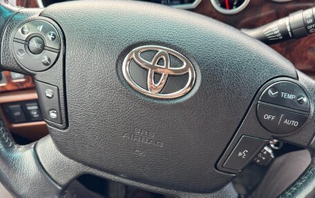 Toyota Sequoia II рестайлинг, 2009 год, 3 500 000 рублей, 26 фотография
