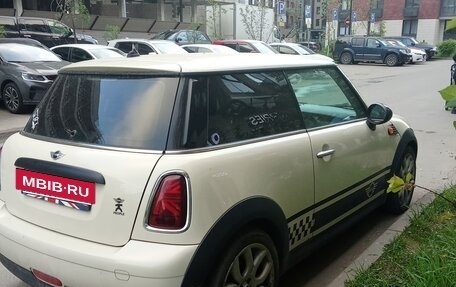 MINI Hatch, 2009 год, 700 000 рублей, 4 фотография