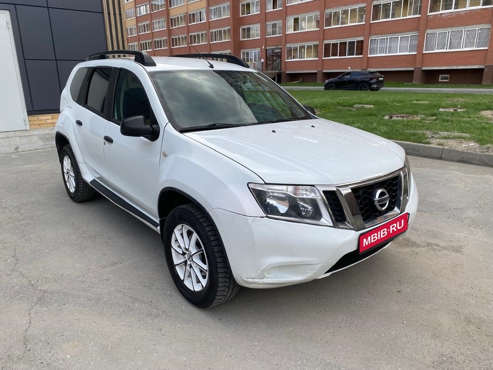 Nissan Terrano III, 2015 год, 890 000 рублей, 9 фотография