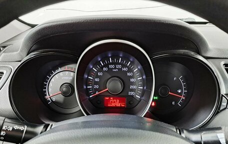KIA Rio III рестайлинг, 2013 год, 735 000 рублей, 16 фотография