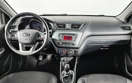 KIA Rio III рестайлинг, 2013 год, 735 000 рублей, 17 фотография
