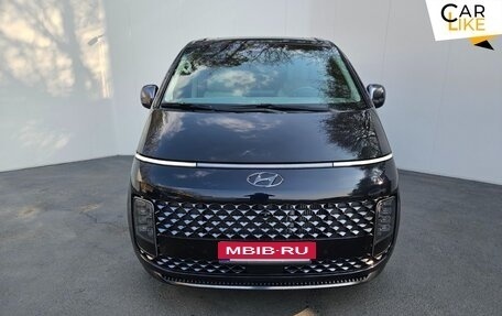 Hyundai Staria, 2022 год, 4 150 000 рублей, 2 фотография
